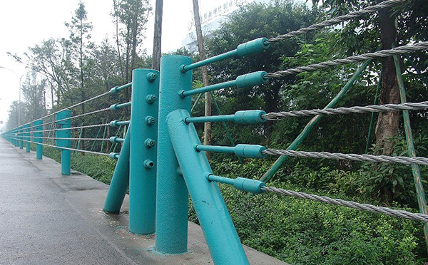 缆索护栏案例